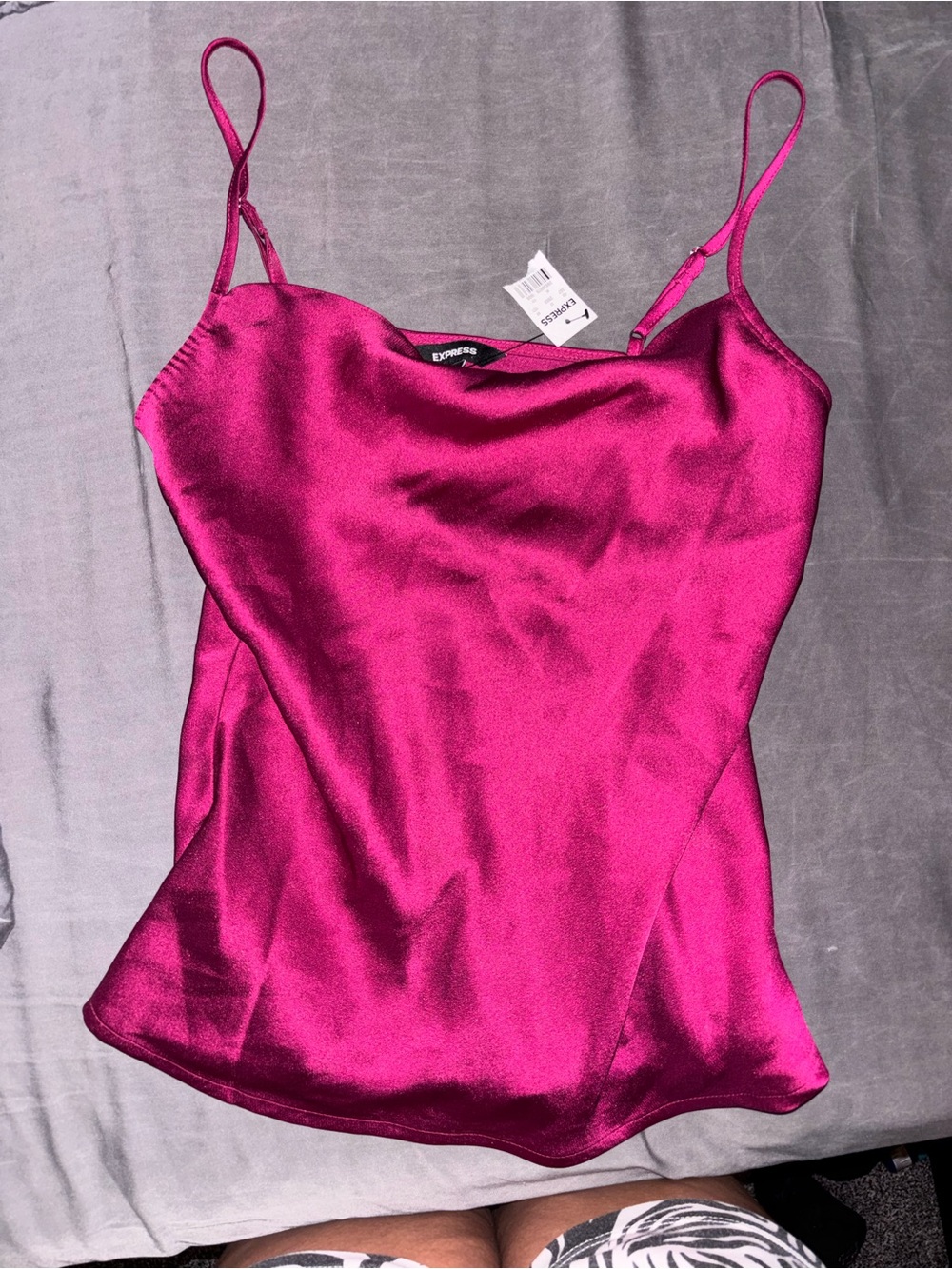 🩷 NWT Express Satin Cowl Neck Camisole 🩷